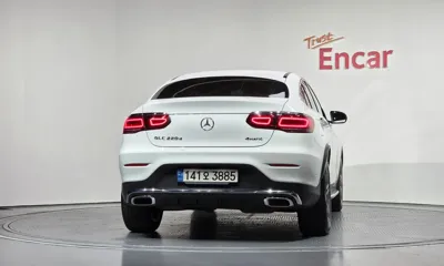 Mercedes-Benz GLC-Class 2021, 70447 км, за 28093.62 USD