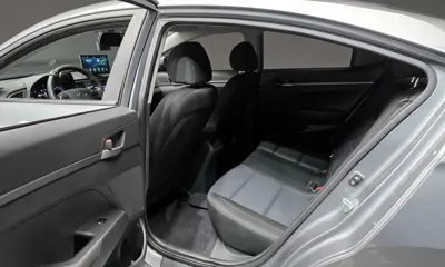 Hyundai Avante 2016, 104937 км, за 5189.17 USD - фото 11