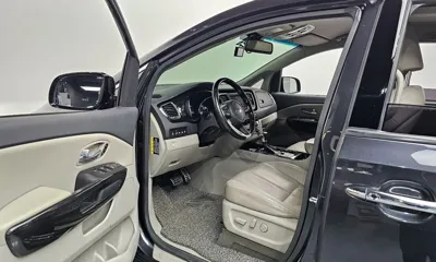 Kia Canival 2019, 148930 км, за 9205.29 USD - фото 10