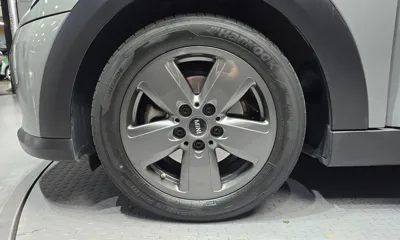 MINI Cooper 2023, 8657 км, за 16133.24 USD