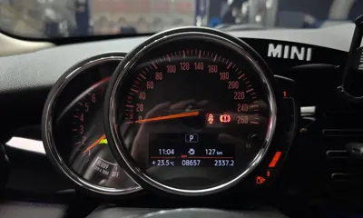 MINI Cooper 2023, 8657 км, за 16121.69 USD - фото 8