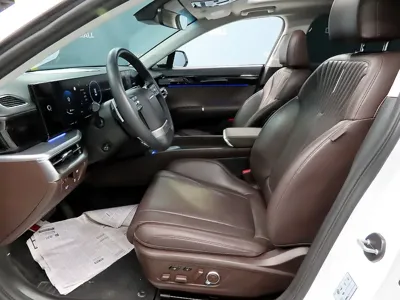 Hyundai Grandeur 2023, 49333 км, за 20772.28 USD - фото 10