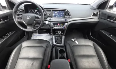 Hyundai Avante 2018, 52281 км, за 6940.78 USD - фото 7
