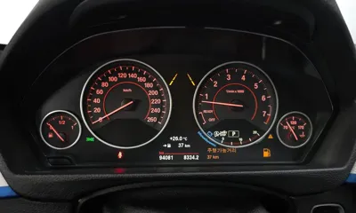 BMW 4-Series 2017, 94081 км, за 9518.18 USD - фото 8