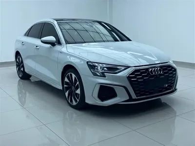 Audi A3 2023, 24000 км, за 22396.07 USD
