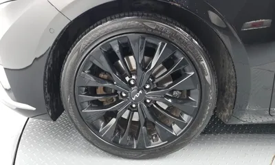 Kia K8 2022, 110352 км, за 15032.17 USD