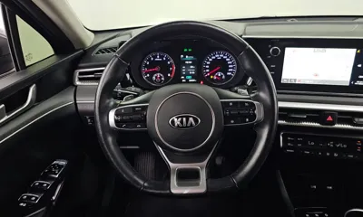 Kia K5 2021, 64407 км, за 11435.76 USD - фото 12