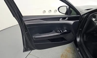 Kia K5 2021, 64407 км, за 11435.76 USD - фото 24