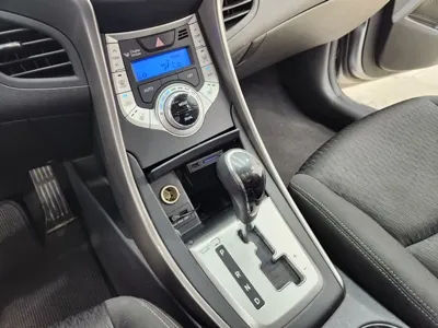 Hyundai Avante 2012, 123447 км, за 2560.06 USD - фото 17