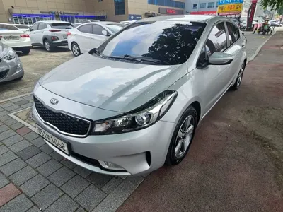 Kia K3 2018, 102896 км, за 4225.44 USD