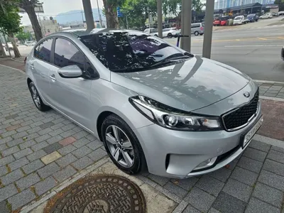 Kia K3 2018, 102896 км, за 4225.44 USD