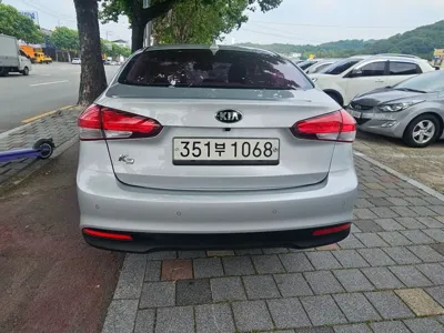 Kia K3 2018, 102896 км, за 4225.44 USD