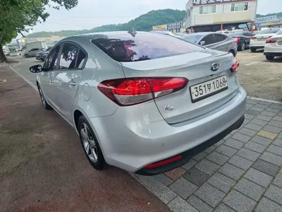 Kia K3 2018, 102896 км, за 4225.44 USD