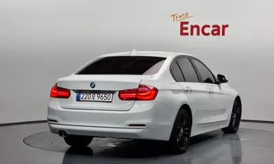 BMW 3-Series 2018, 23108 км, за 9984.23 USD