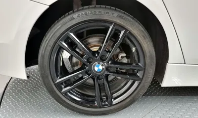 BMW 3-Series 2018, 23108 км, за 9984.23 USD