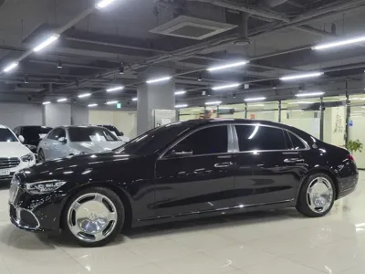 Mercedes-Benz S-Class 2022, 12600 км, за 110011.11 USD