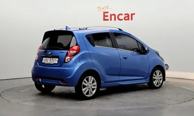 ChevroletGMDaewoo Spark 2015, 106367 км, за 2087.44 USD