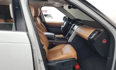 Land Rover Discovery 2018, 75989 км, за 22662.7 USD - фото 10
