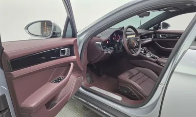 Porsche Panamera 2022, 14263 км, за 74432.79 USD - фото 10