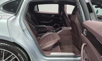 Porsche Panamera 2022, 14263 км, за 74432.79 USD - фото 11