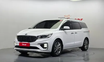 Kia Canival · 2019 год