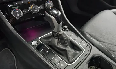 Volkswagen Jetta 2024, 44163 км, за 15688.59 USD - фото 9