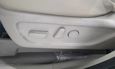 Kia Canival 2017, 51582 км, за 10371.54 USD - фото 31