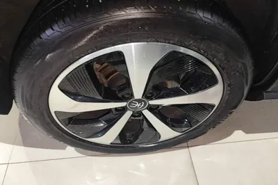 BYD Song PLUS New Energy 2021, 75200 км, за 12328 USD - фото 16