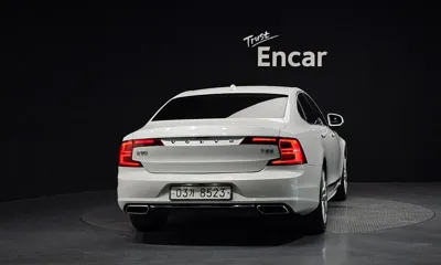 Volvo S90 2019, 51926 км, за 18314.3 USD