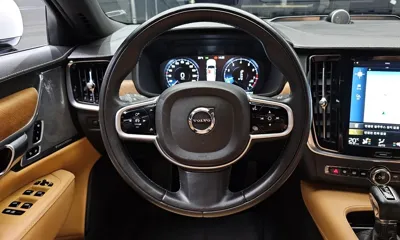 Volvo S90 2019, 51926 км, за 18175.91 USD - фото 13