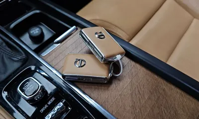 Volvo S90 2019, 51926 км, за 18175.91 USD - фото 32