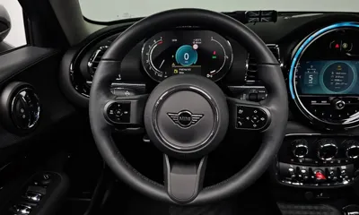 MINI Clubman 2024, 5717 км, за 24028.12 USD - фото 13