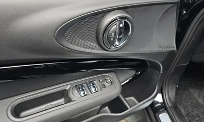 MINI Clubman 2024, 5717 км, за 24028.12 USD - фото 36