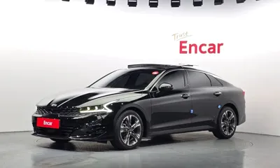 Kia K5 · 2021 год