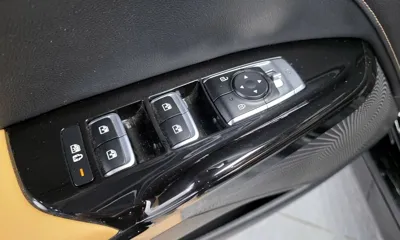 Kia K5 2021, 47510 км, за 13544.76 USD - фото 14