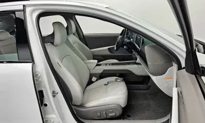 Hyundai Ioniq6 2024, 6458 км, за 27569.91 USD - фото 12