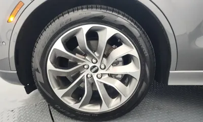 Lincoln Aviator 2022, 51211 км, за 30852.04 USD
