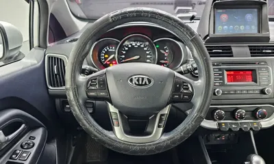 Kia Pride 2015, 63898 км, за 4164.47 USD - фото 13