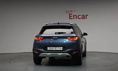 Kia Stonic 2019, 79842 км, за 7271.29 USD