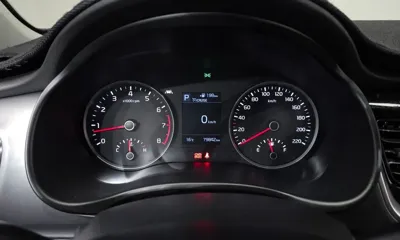 Kia Stonic 2019, 79842 км, за 7271.29 USD - фото 8