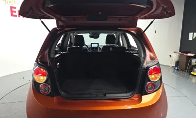 ChevroletGMDaewoo Aveo 2016, 61980 км, за 3190.73 USD - фото 28
