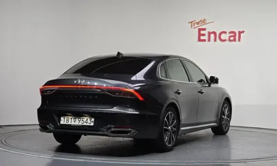 Hyundai Grandeur 2020, 90692 км, за 15229.09 USD