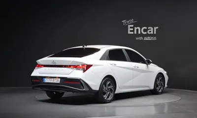 Hyundai Avante 2024, 42653 км, за 10437.18 USD