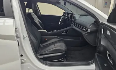 Hyundai Avante 2024, 42653 км, за 10343.49 USD - фото 26