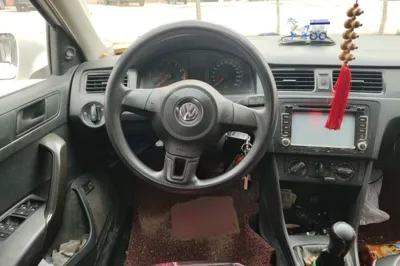 Volkswagen Santana 2013, 150600 км, за 2800 USD - фото 10