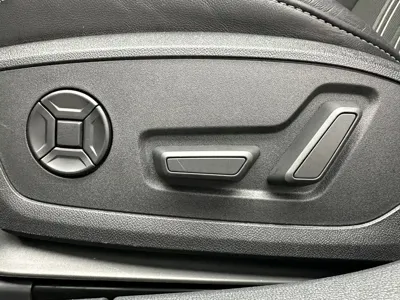 Audi A3 2022, 27000 км, за 22924.81 USD - фото 12