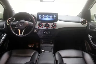 Mercedes-Benz B-Class 2013, 98500 км, за 4588.42 USD