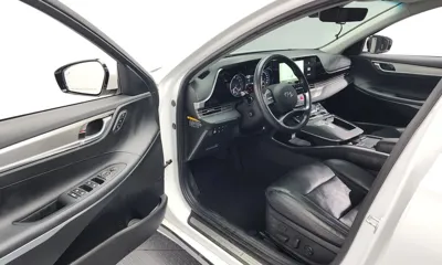 Hyundai Grandeur 2020, 112622 км, за 12216.71 USD - фото 10