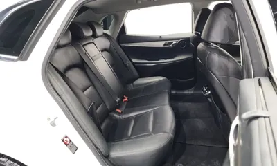 Hyundai Grandeur 2020, 112622 км, за 12216.71 USD - фото 12
