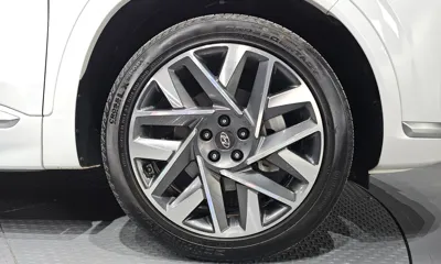 Hyundai Santafe 2021, 67720 км, за 18051.73 USD